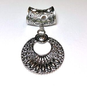 Antiqued silver colored scarf pendant